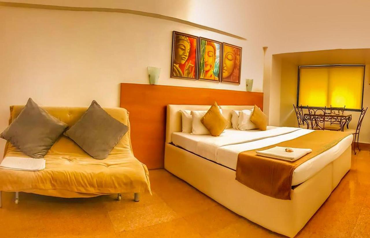 מומביי Hotel Samraj מראה חיצוני תמונה