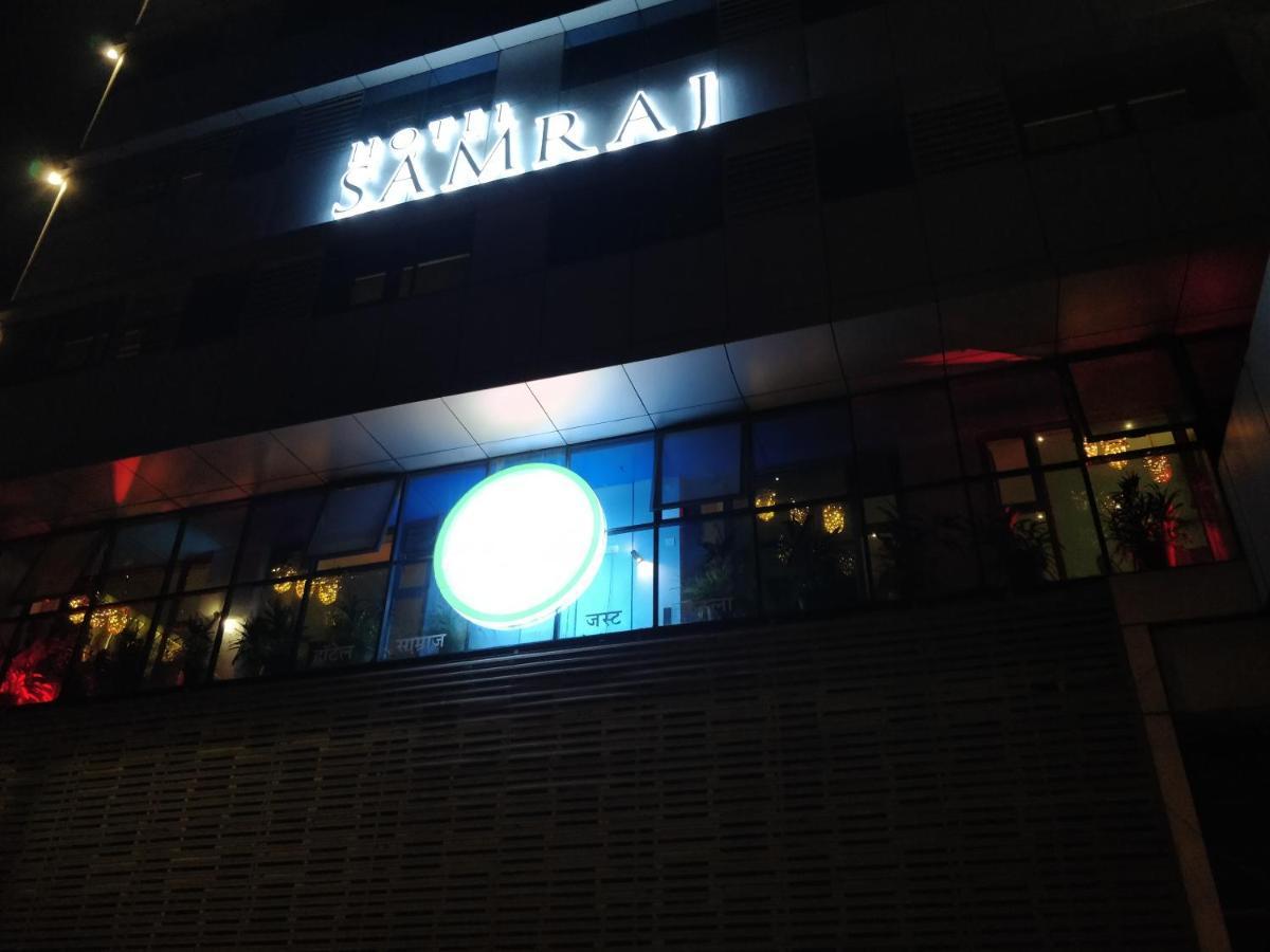 מומביי Hotel Samraj מראה חיצוני תמונה